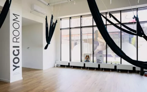 Студия йоги и растяжки Yogi Room  в  Москве