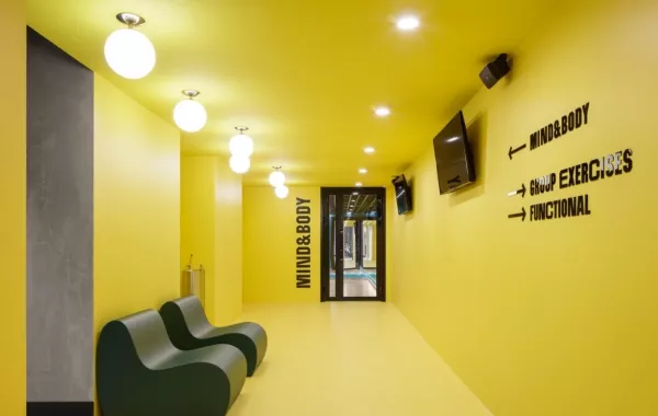 Фитнес-клуб "ROCKOUT Gym".