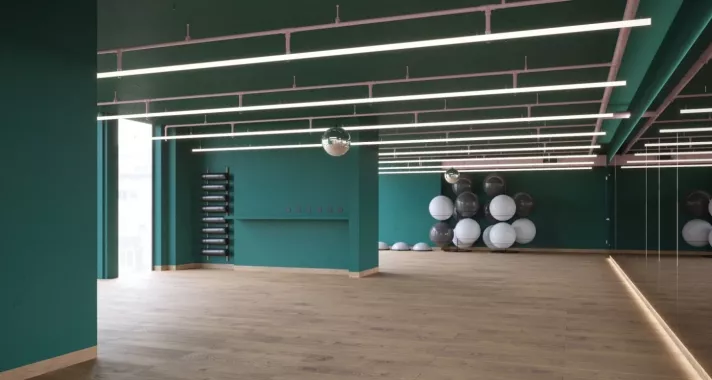 Фитнес-клуб "ROCKOUT Gym".