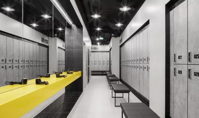 Фитнес-клуб "ROCKOUT Gym".