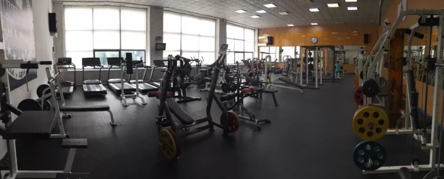 Спортивный клуб единоборств и фитнеса Club 18 fight&fitness в Москве: Разовые посещения, Аэробика, Боевые искусства, Йога, Кроссфит, Настольный теннис, Пилатес, Массаж,