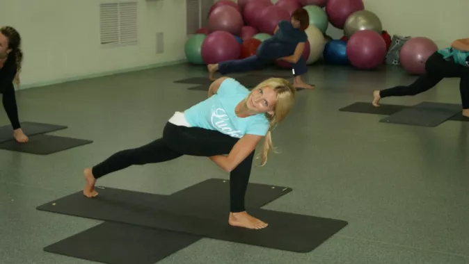 Фитнес-клуб "Fit line".