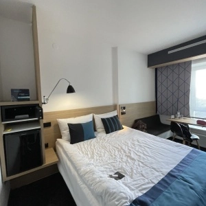 Гостиница BonHotel 3* в Минске: Чилим, Ресторан, Номера, Бассейн, Где жить, Круглосуточно, Конференц-залы,