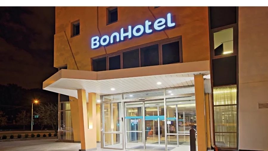 Гостиница BonHotel 3* в Минске: Чилим, Ресторан, Номера, Бассейн, Где жить, Круглосуточно, Конференц-залы,