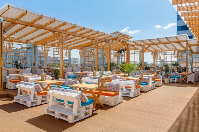 Панорамный ресторан VAN GOGH  в  Казани