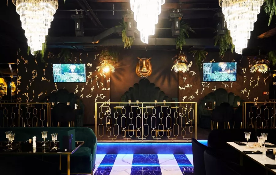 Ресторан-театр The Jungle в Казани: Европейская кухня, Американская кухня, Заказ столиков, Восточная кухня, Итальянская кухня, Азиатская кухня, Винная карта, Танцпол, VIP-зал,