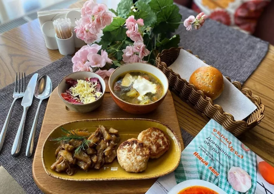 Семейное кафе Prima vera в Краснодаре: Японская кухня, Европейская кухня, Бизнес-ланч, Детское меню, Проведение банкетов,
