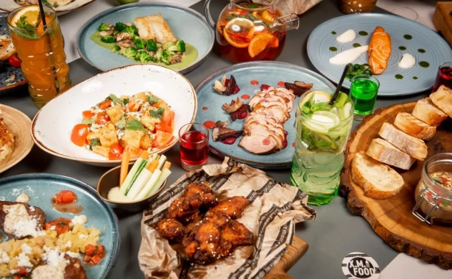 Кафе Хорошее место в Москве: Спортивный бар, Русская кухня, Авторская кухня, Заказ навынос, Европейская кухня,