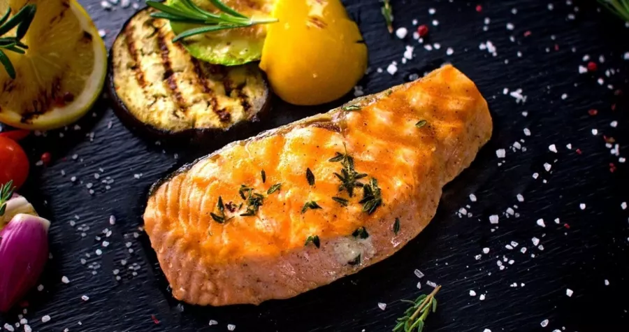 Ресторан с новым взглядом на русскую кухню Гуси-Лебеди в Москве: Проведение банкетов, Летняя терраса, Постное меню, Заказ навынос, Русская кухня, Детское меню, Европейская кухня,