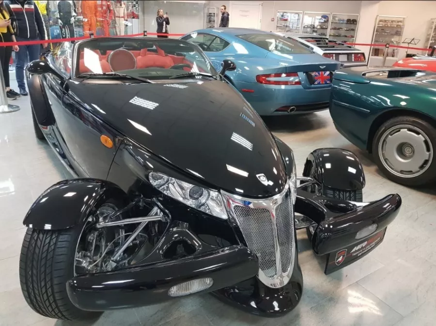 Автомузей Ника Панули в Адлере: Автомузей, Элитные Автомобили, Спортивные Автомобили, Экипировка,