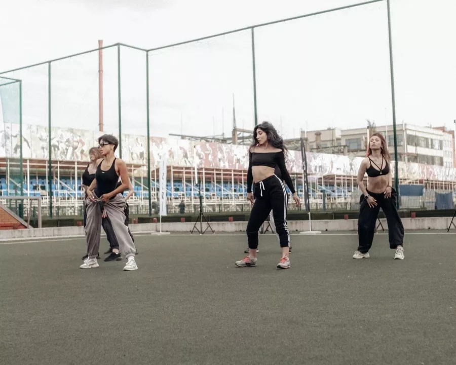 Школа танцев Level Dance School в Санкт-Петербурге: Хип-хоп, Джаз Фанк, Фристайл, Дэнсхолл, Стретчинг,