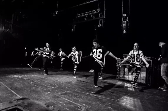 Танцевально-спортивный клуб “DanceCode”