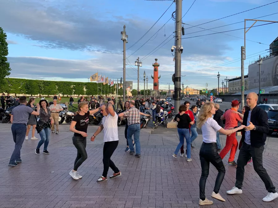 Школа танцев La Pantera Mambo в Санкт-Петербурге: Сальса , Мамбо, Бочата, Хореография, Индивидуальный Подход,
