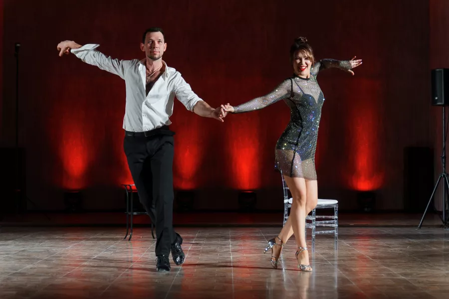 Школа танцев TalalayDance в Санкт-Петербурге: Сальса , Бачата, Вальс, Танго, Фокстрот,