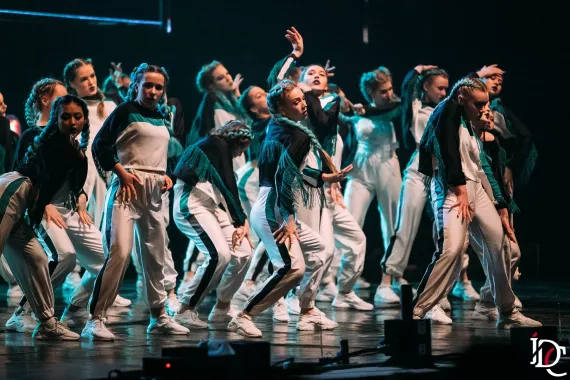 Школа танцев "IDC"