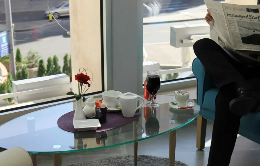 Atera Business Suites в Белграде: Отель, Путешествие, Чилим, Ночь, Прачечная,