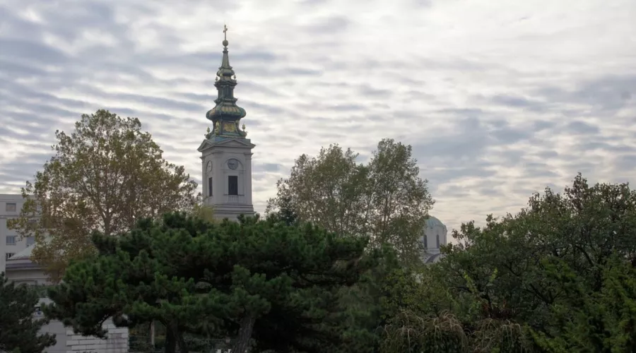 St. Michael's Cathedral в Белграде: Церковь, Путешествие, Спокойствие, Духовность,