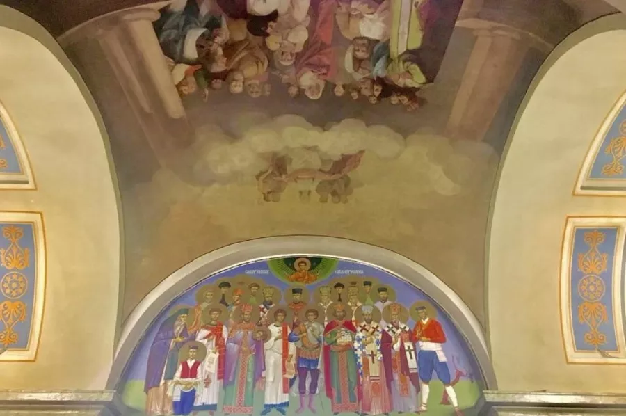 St. Michael's Cathedral в Белграде: Церковь, Путешествие, Спокойствие, Духовность,