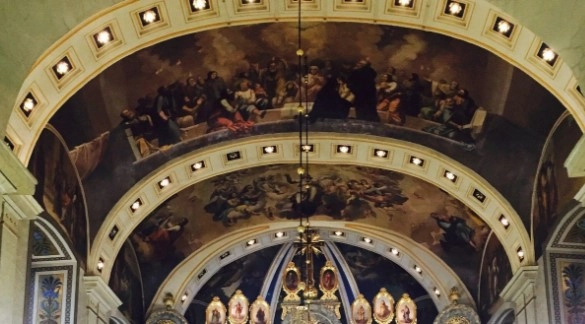St. Michael's Cathedral в Белграде: Церковь, Путешествие, Спокойствие, Духовность,