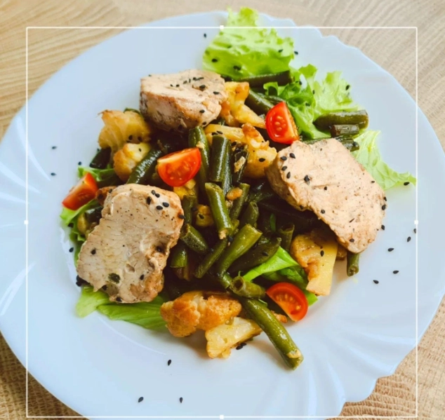 Кафетерий Забавный слонёнок в Краснодаре: Домашняя кухня, Детское меню, Заказ столиков, Бургеры, Доставка, Пицца, Горячие вторые блюда, Проведение банкетов,