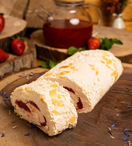 Семейное кафе Сарафан в Краснодаре: Русская кухня, Итальянская кухня, Заказ столиков, Европейская кухня, Пицца, Паста, Блины, Кофе с собой, Доставка, Детская комната,