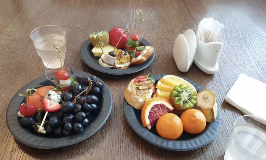 Palmira Garden Hotel & SPA в Видном: Отель, СПА, Массаж, Бассеин, Люкс, Номер, Ресторан,