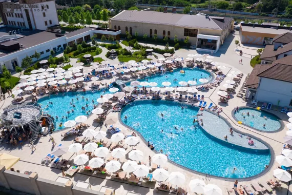 Бассейн "ZagarroBeachClub"