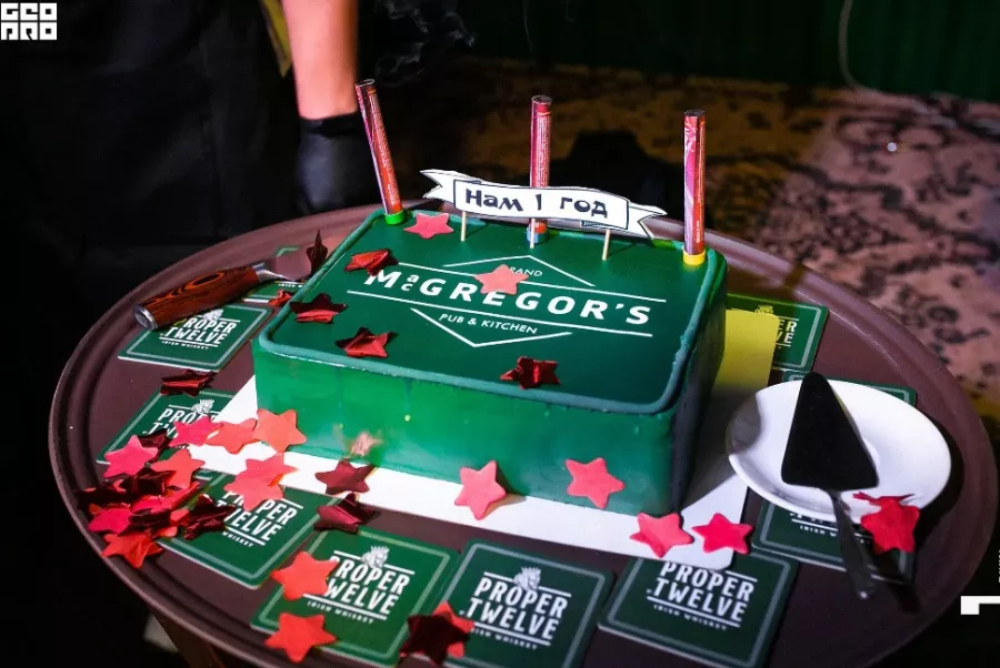 Паб Macgregor`s pub в Краснодаре: Ирландский паб, Винная карта, Европейская кухня, Живая музыка, Спортивные трансляции, Бургеры, Блюда на гриле, Проведение банкетов,