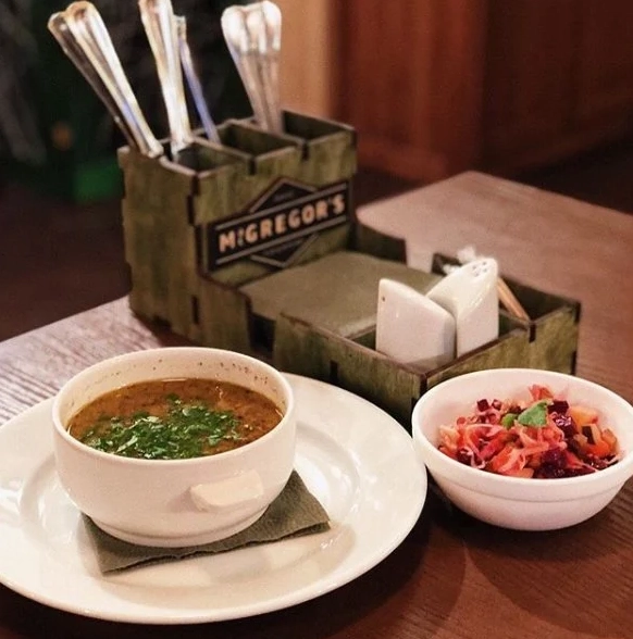 Паб Macgregor`s pub в Краснодаре: Ирландский паб, Винная карта, Европейская кухня, Живая музыка, Спортивные трансляции, Бургеры, Блюда на гриле, Проведение банкетов,