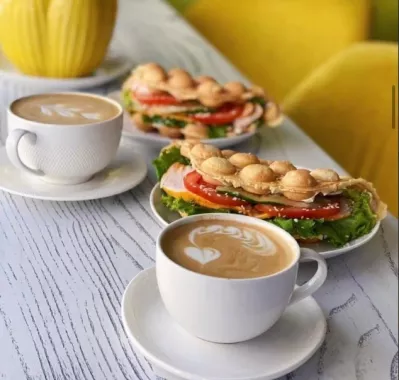 Кафе-кондитерская "Caramel desserts".