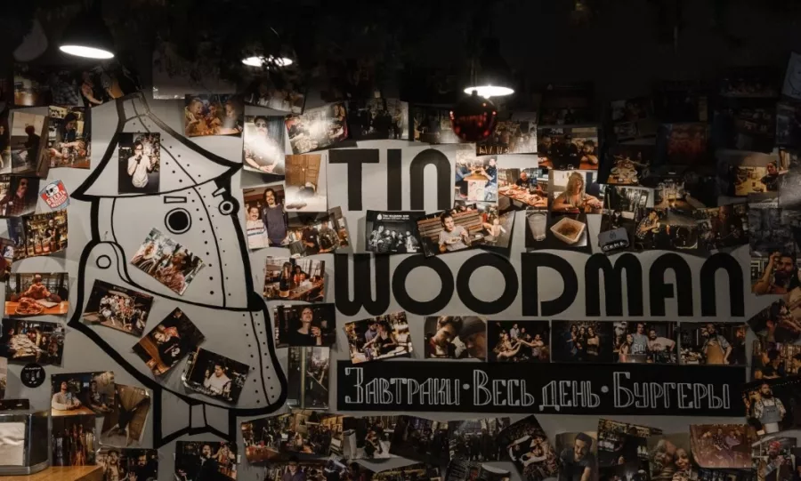 Кафе-бар Tin Woodman Bar в Москве: Американская кухня, Заказ навынос, Летняя терраса, Проведение банкетов, Заказ столиков, Можно с собакой,