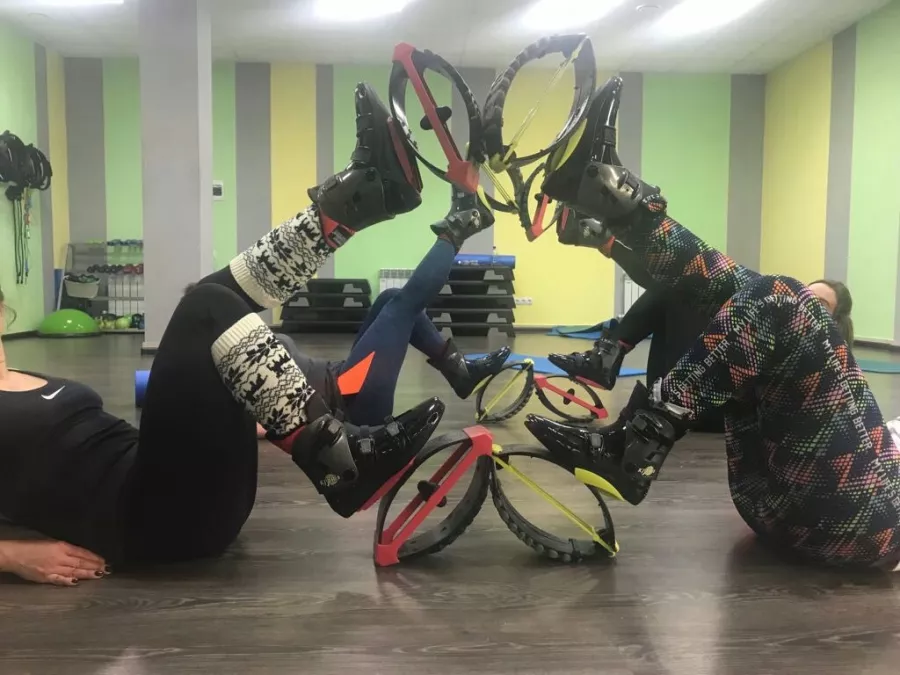 Центр спорта и красоты Лайм-fit в Краснодаре: Аэробика, АэробикаСтретчинг, Фитнес бар, TRX тренировки, Персональный тренер, Фитбол,