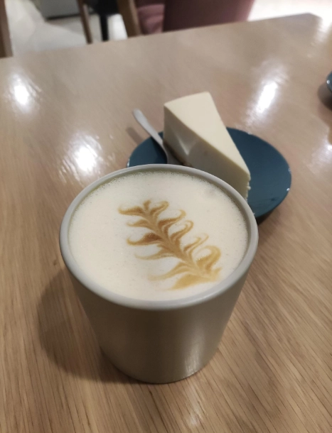 Кофейня Coffeewill в Краснодаре: Можно с собакой, Блины, Кофе с собой, Детское Кафе, Детский уголок, Сэндвичи, Заказ столиков, Детское меню,