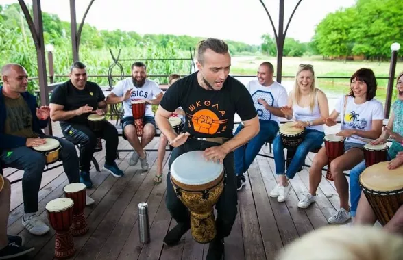 "Школа Барабанщиков".