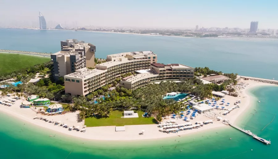 Отель Rixos The Palm Hotel & Suites 5* в Дубаи: Ресторан, Конференц-зал, Аниматоры,