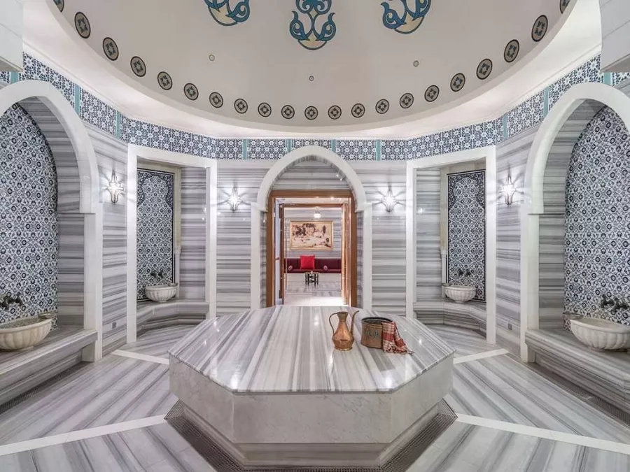 Отель Rixos The Palm Hotel & Suites 5* в Дубаи: Прибрежный отель, Детский городок , Спа , Конференц-зал, Рестораны в отеле , Аниматоры , Номера на берегу ,