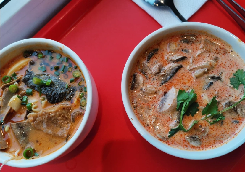 Кафе Tori ramen. Pan-Asia bistro в Краснодаре: Заказ навынос, Детское меню, Летняя терраса, Можно с собакой, Лапша wok, Доставка, Паназиатская кухня, Суши, Бизнес-ланч,