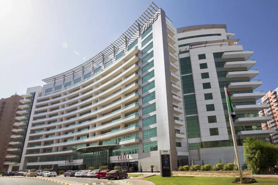 Отель Time Oak Hotel & Suites 4* в Дубаи: Международный отель , Спа , Детская площадка , Шведский стол , Комфортальные номера ,