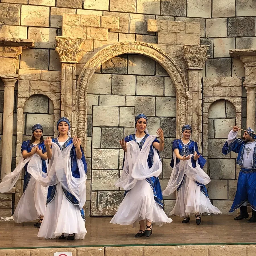 Парк Global Village в Дубаи: Парк культур , Парк стран , Мулькультурное место , Достопримечательности мира ,
