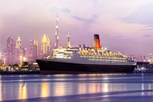 Отель Queen Elizabeth 2 Hotel 4*  в  Дубаи