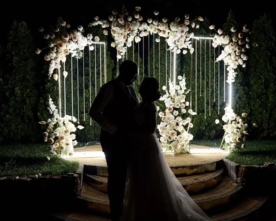 Агентство свадебных услуг Weddingdom в Ростове-на-Дону: Свадьба, Мероприятия, Банкет, Семейный отдых , Для влюбленных,