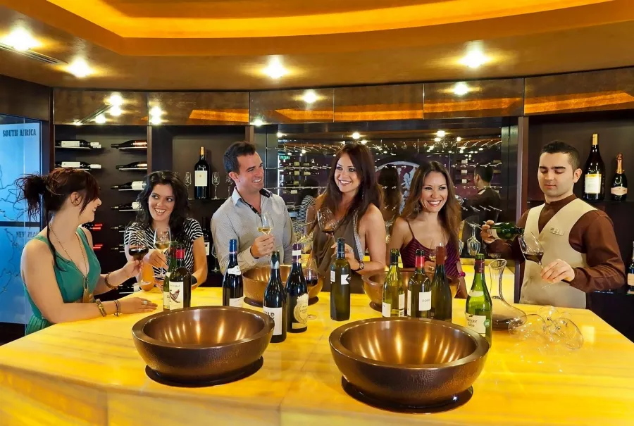 Отель Park Regis Kris Kin Hotel 5* в Дубаи: комфорт, Бар, Отель, Бассейн, Бильярд, Жилье,