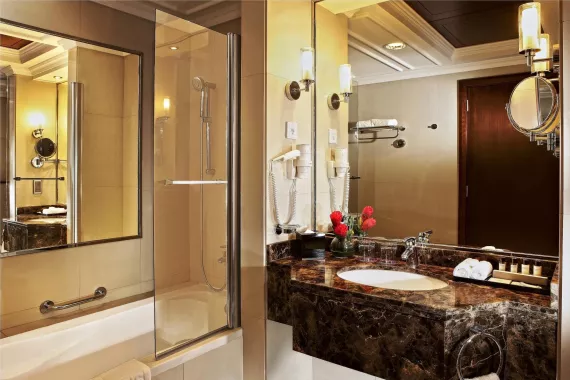 Отель "Park Regis Kris Kin Hotel" 5*.