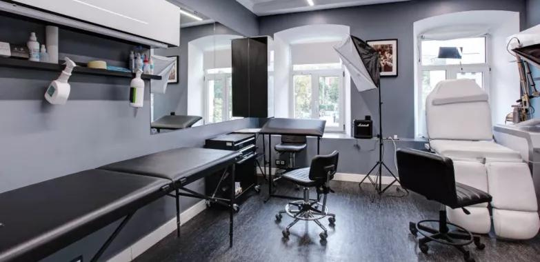 Тату-салон "Ink room".