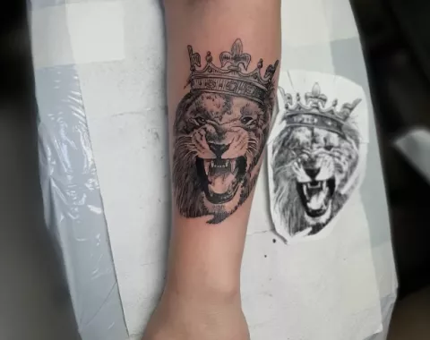 Тату-салон "Ink room".