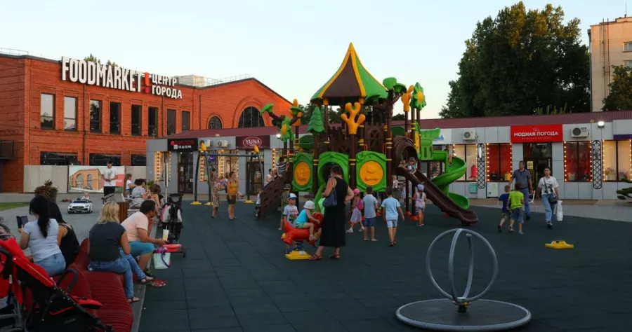 Фудкорт Foodmarket в Краснодаре: Ресторан, Кафе, Выходные, Чилим,