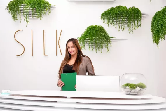 Лазерная клиника "SLIK".