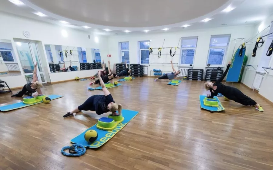 Студия Анита fit premium в Краснодаре: Аэробика, Отдельный женский зал, Танцевальные программы, Йога, Пилатес, Стретчинг,