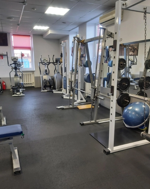Студия Анита fit premium в Краснодаре: Аэробика, Отдельный женский зал, Танцевальные программы, Йога, Пилатес, Стретчинг,