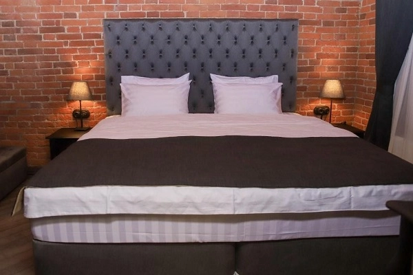 Отель HATTI LOFT в Майкопе: Гостиница, Зона отдыха, Гостевая парковка, Отель,